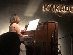 朗読ライブの橋岡蓮さんはピアノでもファンを魅了。月光でした。2019・5